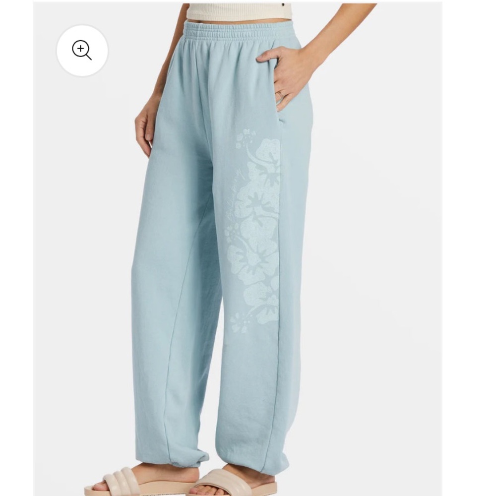 NWT Billabong Women's easy to love sweat Pants- S - Picture 3 of 11